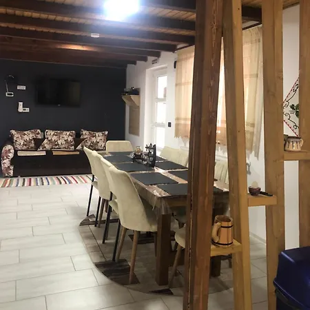 La Batranu Holiday home